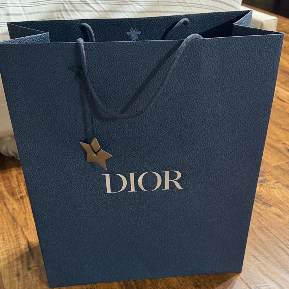 Dior Shopping Bag with Star Decal